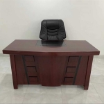 Bàn Giám Đốc Sơn PU 1m4 Chữ V - BGĐ80