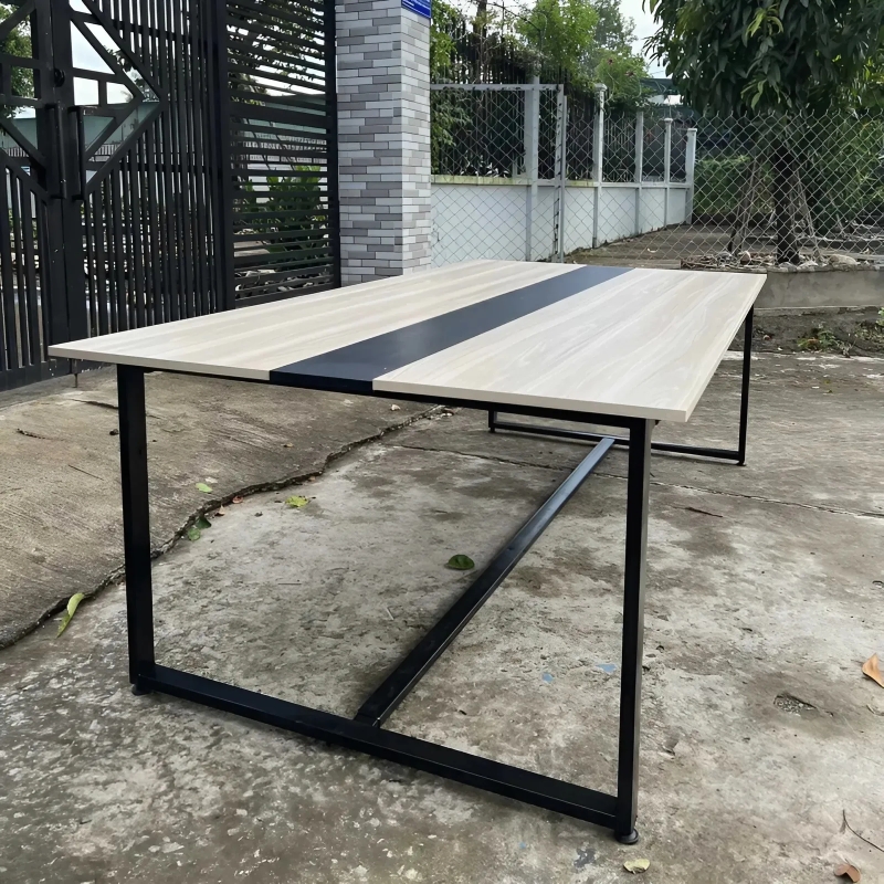 Bàn Họp Văn Phòng Chân Sắt 2m4 x 1m2 Giá Rẻ - BH12