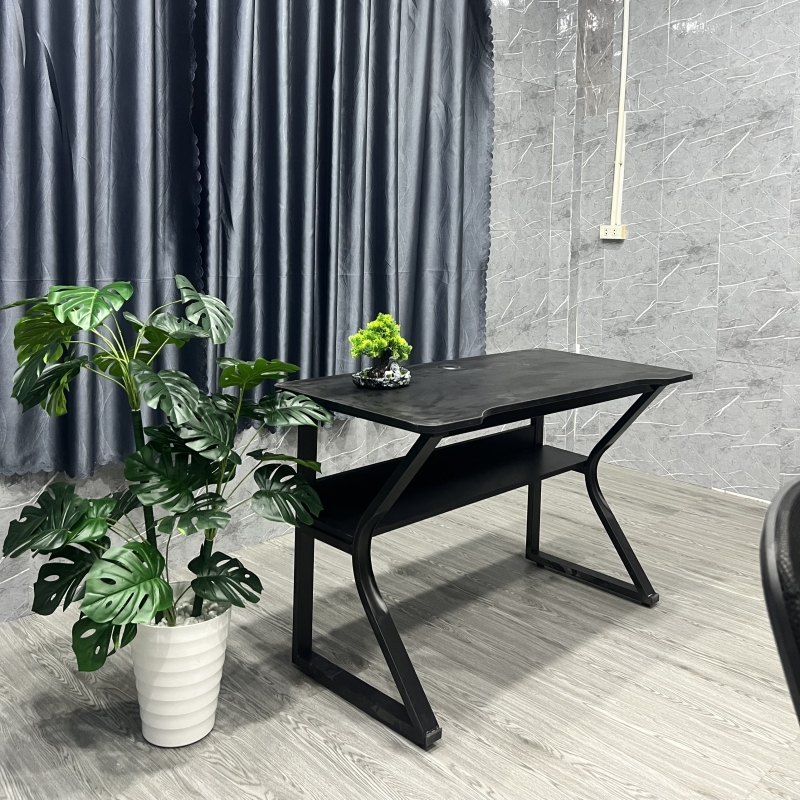 Bàn Văn Phòng Gaming Chân K Uốn Có Kệ - BLV102