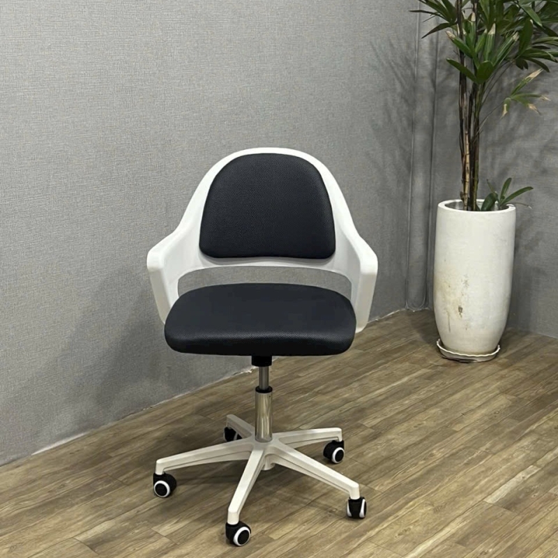 Ghế Xoay Lưng Hở Bọc Nệm - GX23
