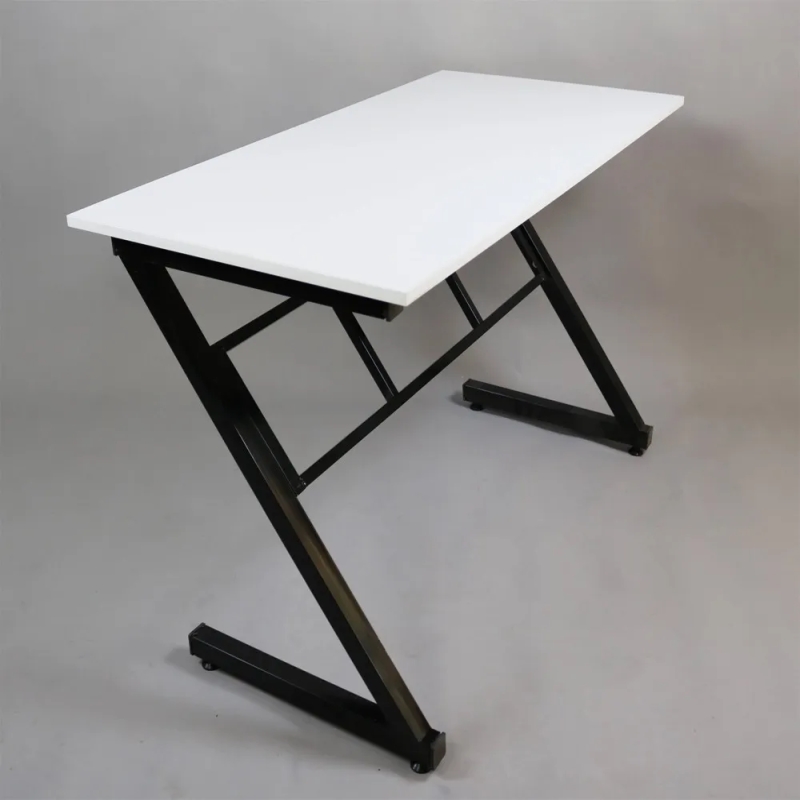 Bàn Làm Việc Chân Sắt Chữ Z - BLV3